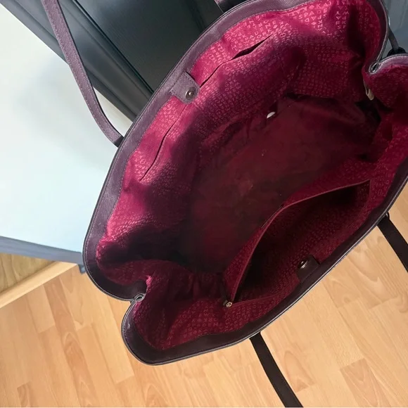 Kate Spade Large Purse - Picture 8 of 9